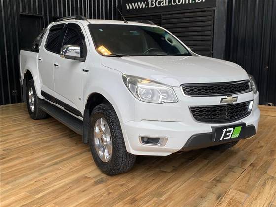 CHEVROLET S10 2.4 LTZ 4X2 CD 8V FLEX 4P MANUAL CHEVROLET S10 2.4 LTZ 4X2 CD 8V FLEX 4P MANUAL